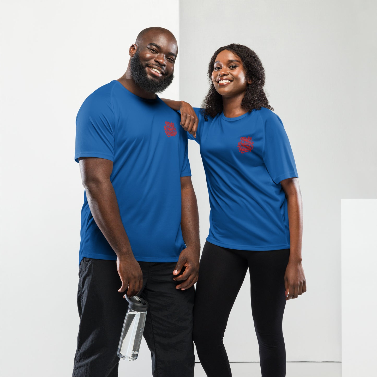 This optimal ventilation shirt in navy features "Make Dreams Reality." Breathable polyester mesh ensures cool comfort for workouts and leisure.